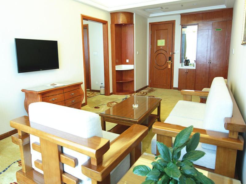 Vienna Classic Hotel Kongtong Avenue Pingliang Kültér fotó