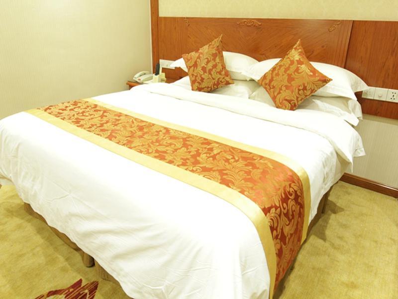 Vienna Classic Hotel Kongtong Avenue Pingliang Kültér fotó